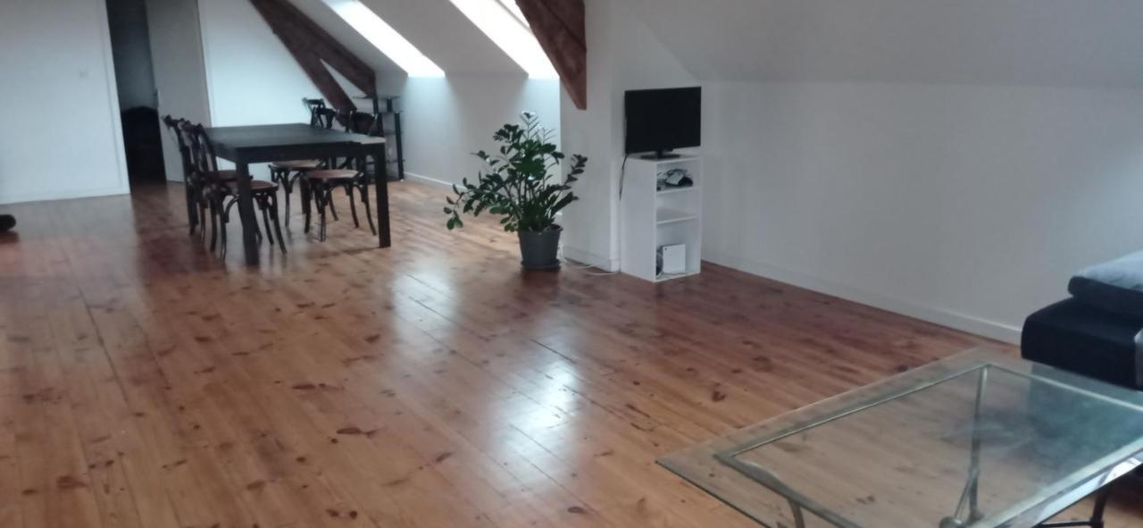 Appartement Moderne Et Lumineux Μπριβ-λα-Γκαγιάρντ Εξωτερικό φωτογραφία